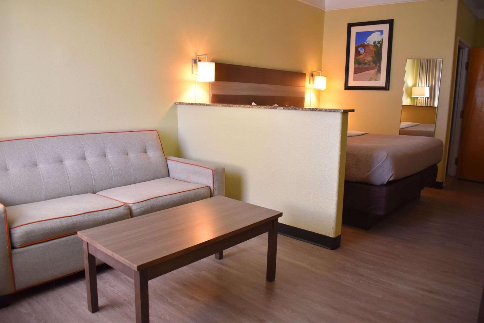 Quality Inn & Suites Gallup I-40 Exit 20 Exterior foto